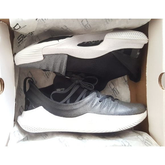 UNDER ARMOUR CURRY 5 'Black White' Basketball Shoes Sneakers - Picture 6 of 9